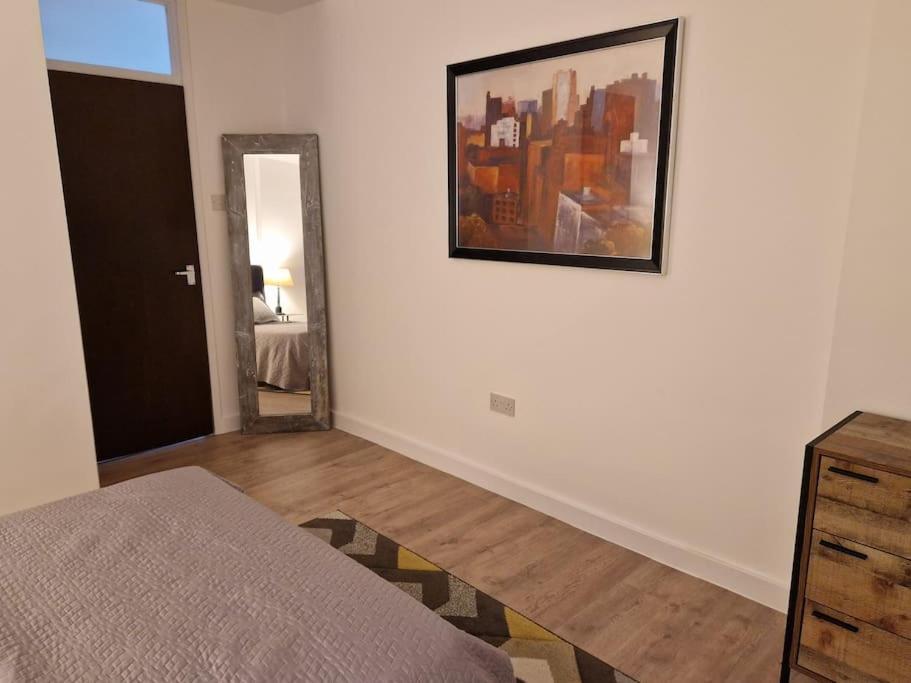 Newly Renovated Apartment! London Ngoại thất bức ảnh